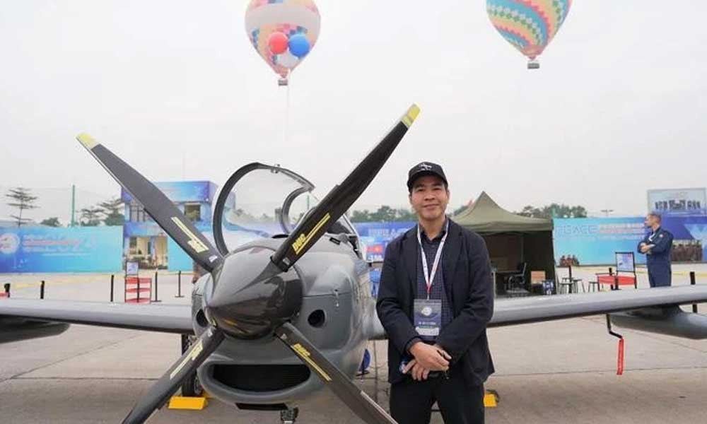 “Made in Vietnam” aircraft draws attention at defence expo